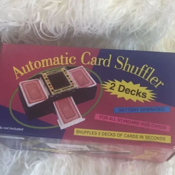 NEW STOCK 2 deck capacity card shuffler, battery operated - Picture 7 of 8
